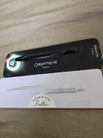 Caran d'Ache 849 Ballpoint Pen O Medium noir et Roller blanc