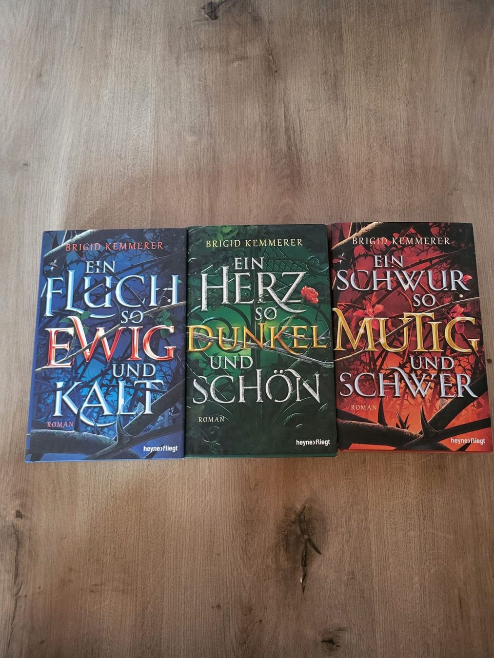 Livres: Emberfall-Trilogie - Brigid Kemmerer – D'occasion à Wynigen par NLe0413 1