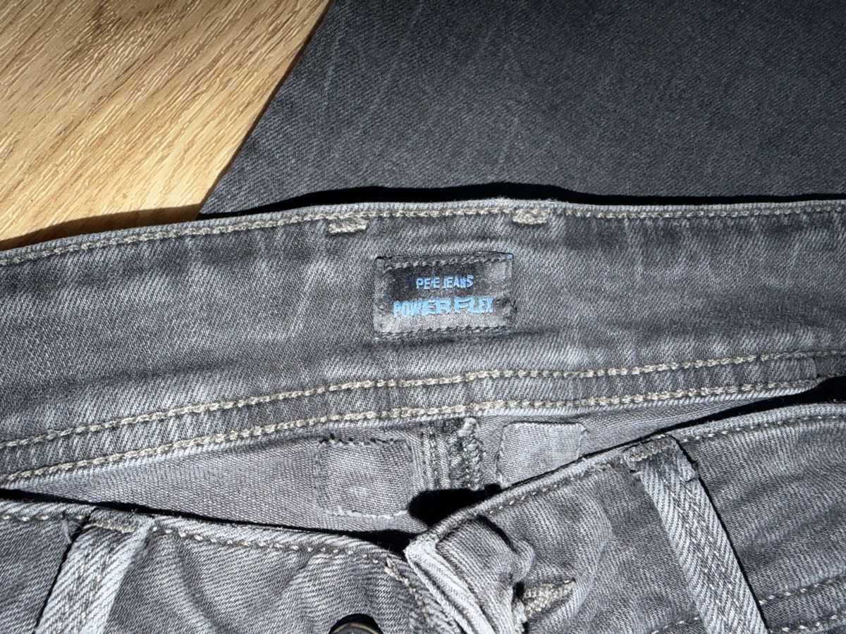 Pepe Jeans Jeans: Pepe Jeans  – D'occasion à Bettlach par Valgoy 3