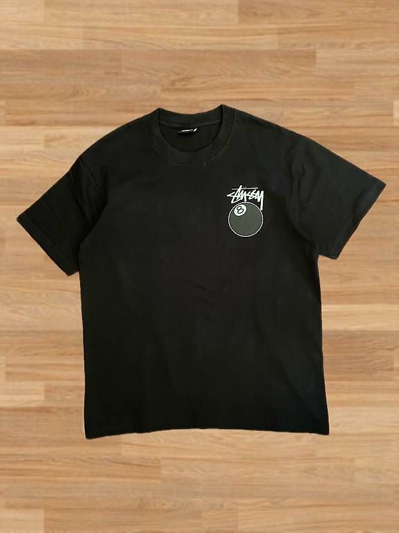 Stüssy T-shirt: Stüssy 8-Ball – Nuovo (secondo la descrizione) da Basel venduto da Eca02