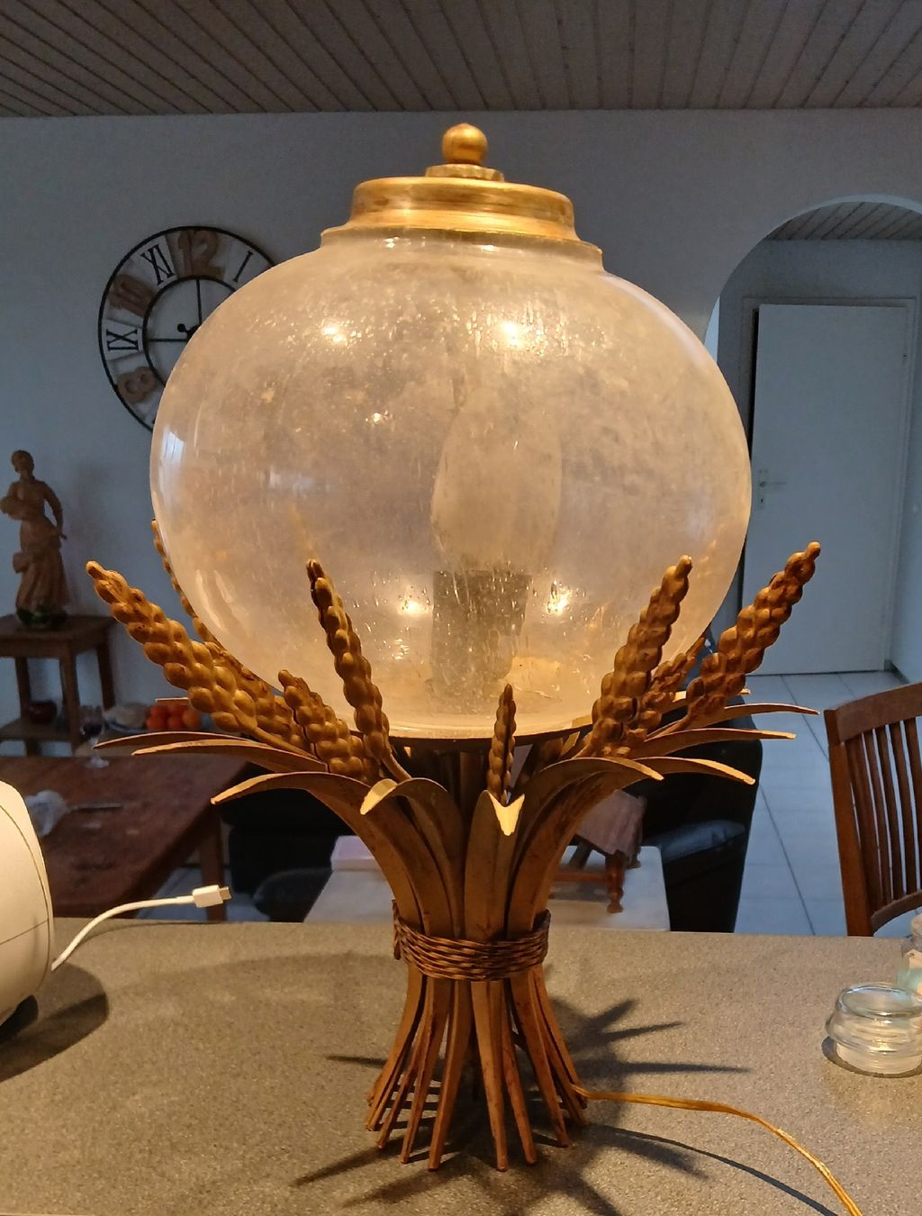 Lampade: Lustre vintage blé doré – Usato da Corcelles-Payerne venduto da evalyne 1
