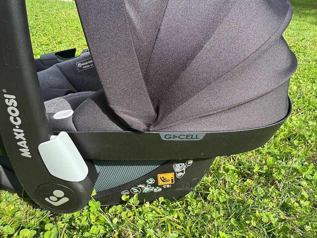 Seggiolini per auto: Babyschale + Kindersitz mit isofix 360 pro – Usato da Adliswil venduto da U.Kundert 1