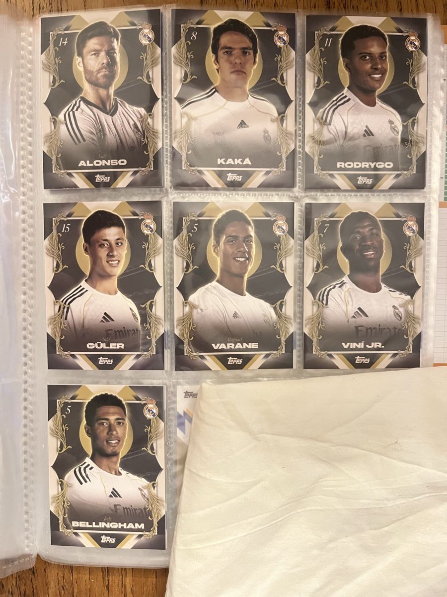 Topps Carte collezionabili: Topps Los Blancos Real Madrid Inserts Bellingham Mbappe Vini – Nuovo (secondo la descrizione) da Dornach venduto da Raulgp7 1