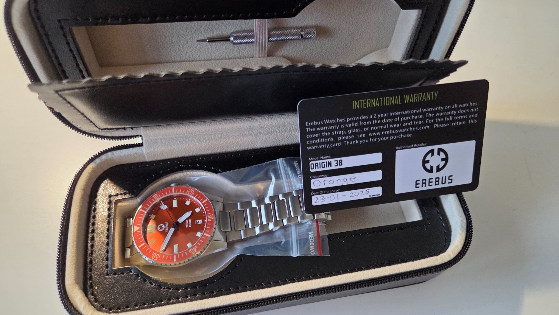 Orologi: Erebus Origin 38 Orange | neu – Nuovo e nell'imballaggio originale da Zürich venduto da Sommerlaune 1