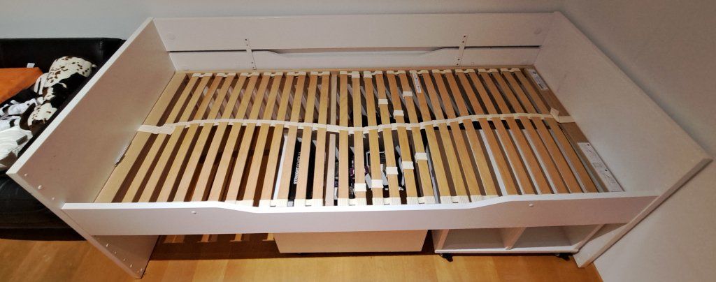 Betten: Jugendbett mit zwei Kommoden – Gebraucht aus Zürich von pamapa 1