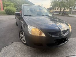 Mitsubishi Lancer 1.6 Comfort