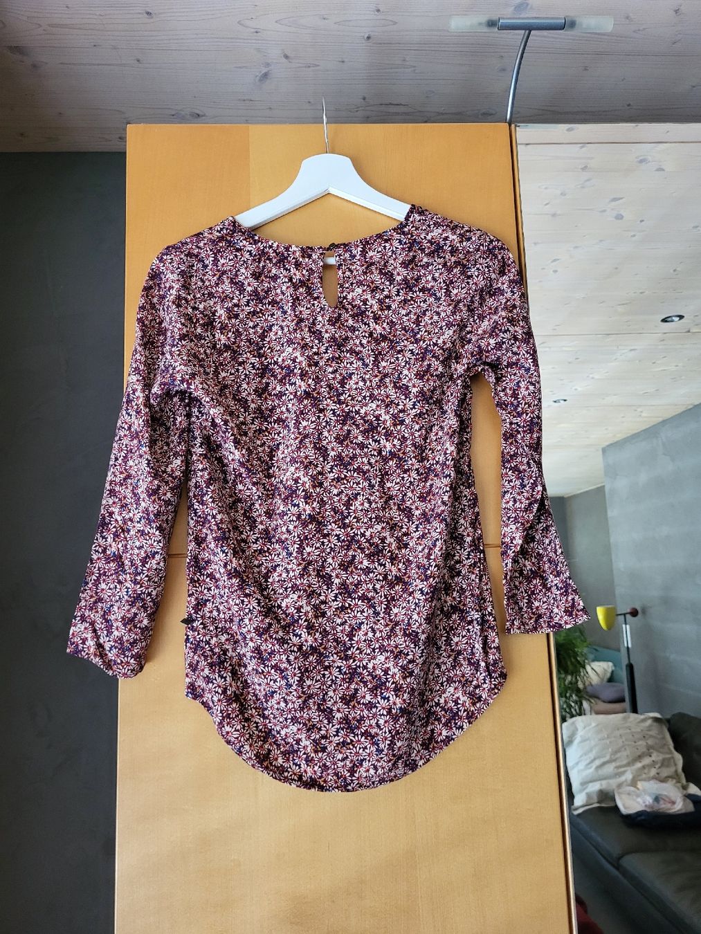 Blusen: Blouse tunique fleurie I.Code - Taille XS – Gebraucht aus Aproz (Nendaz) von mar_zxm9 1