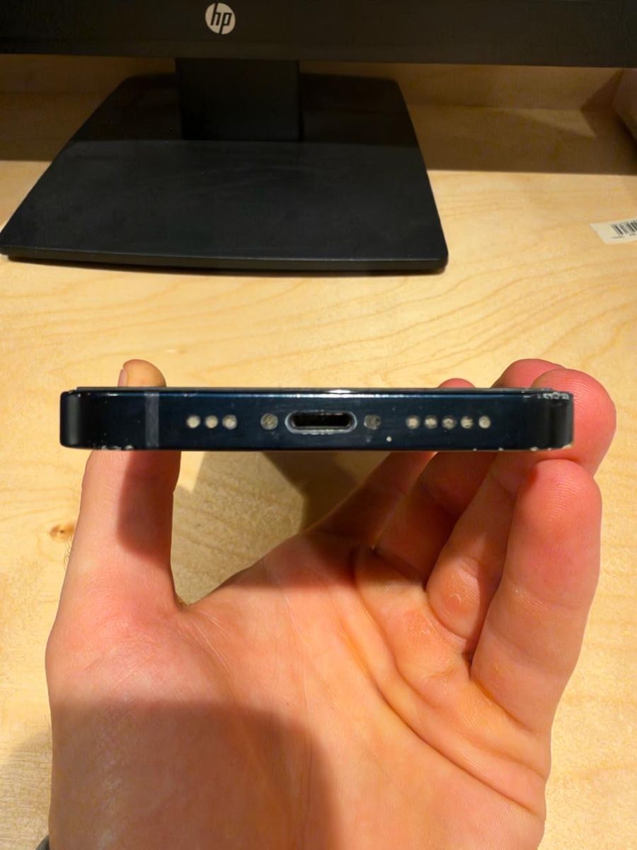Apple Telefoni cellulari / Smartphones: iPhone 13, 256 GB – Usato da Zürich venduto da aninaast 5