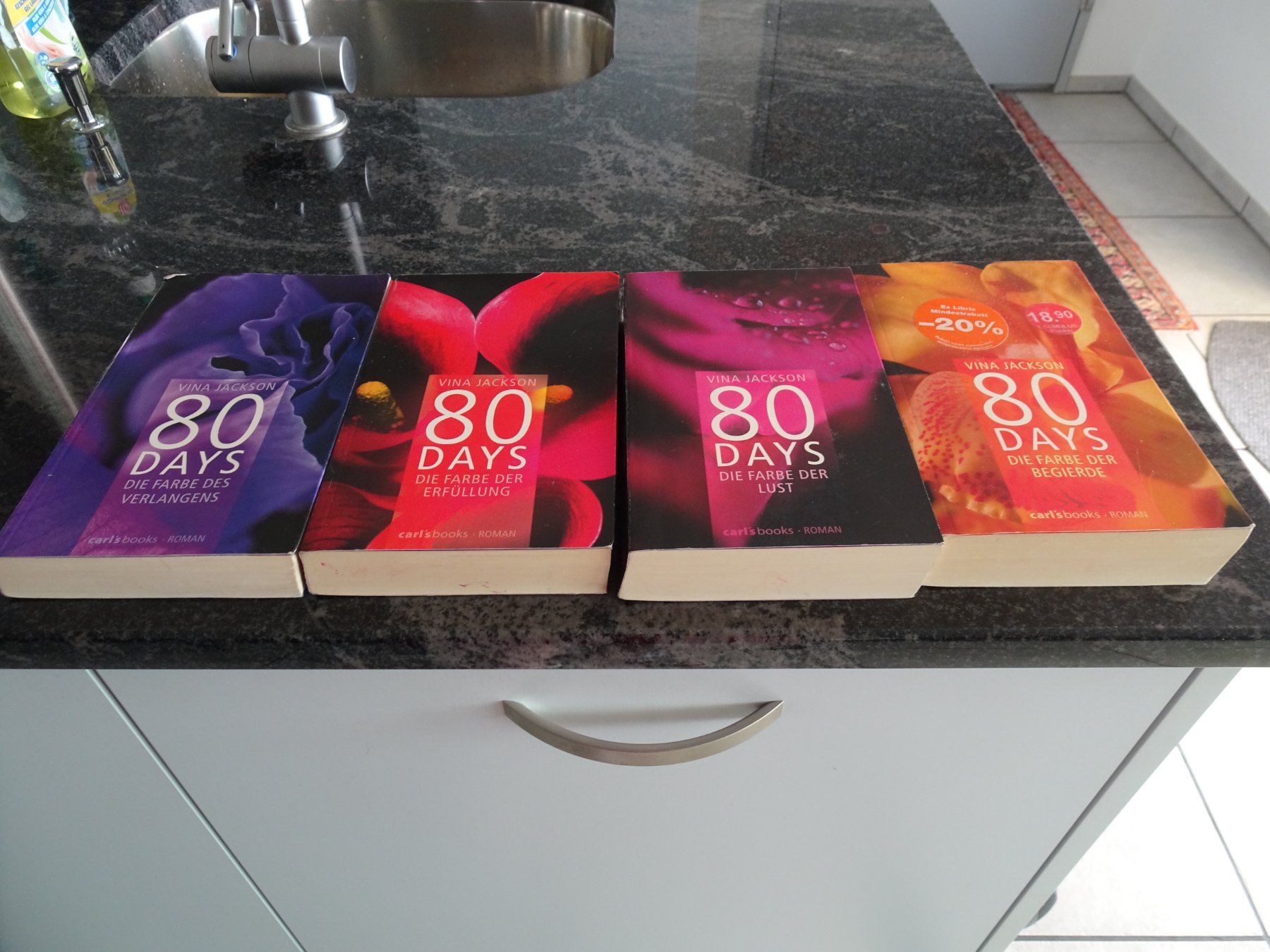 Bücher: BÜCHER  80 DAYS  TOTAL 4STÜCK – Gebraucht aus Zürich von Roulet