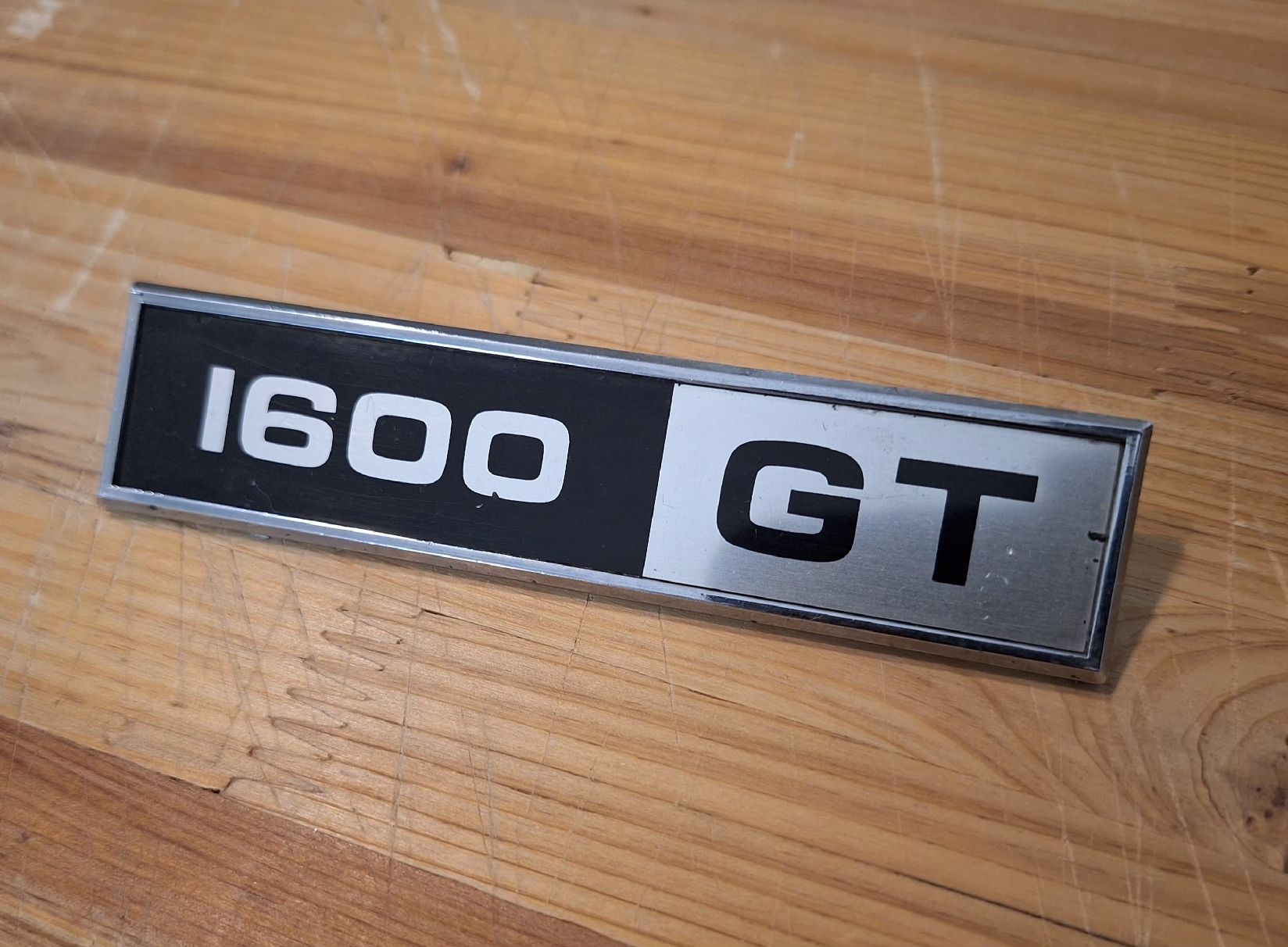 Ford Alle Autoersatzteile: Ford 1600 GT Embleme – Gebraucht aus Triesen von BLACKSHEEP75