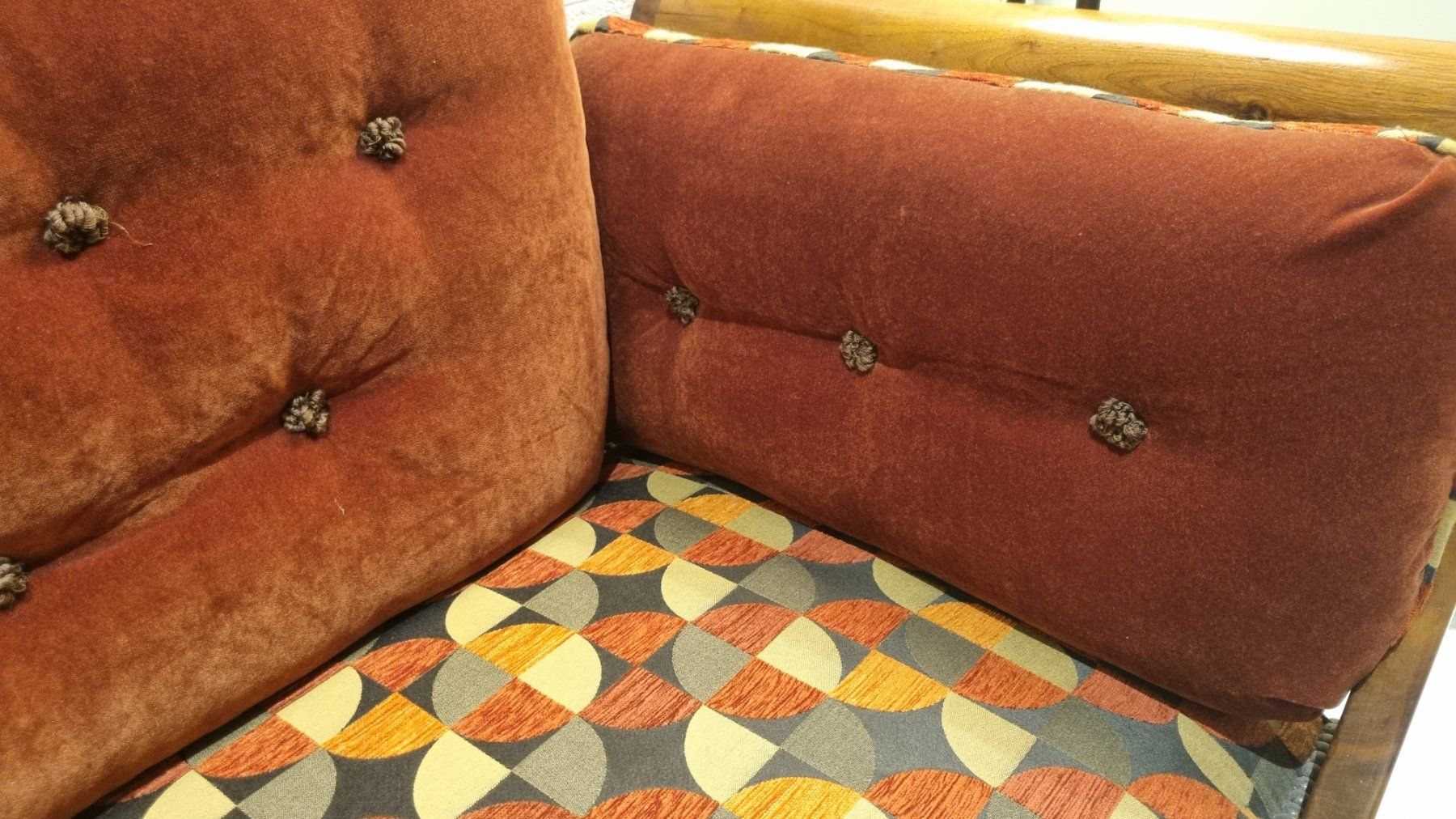 Panchine: Très belle banquette rénovée – Usato da Lausanne 25 venduto da joef99 2