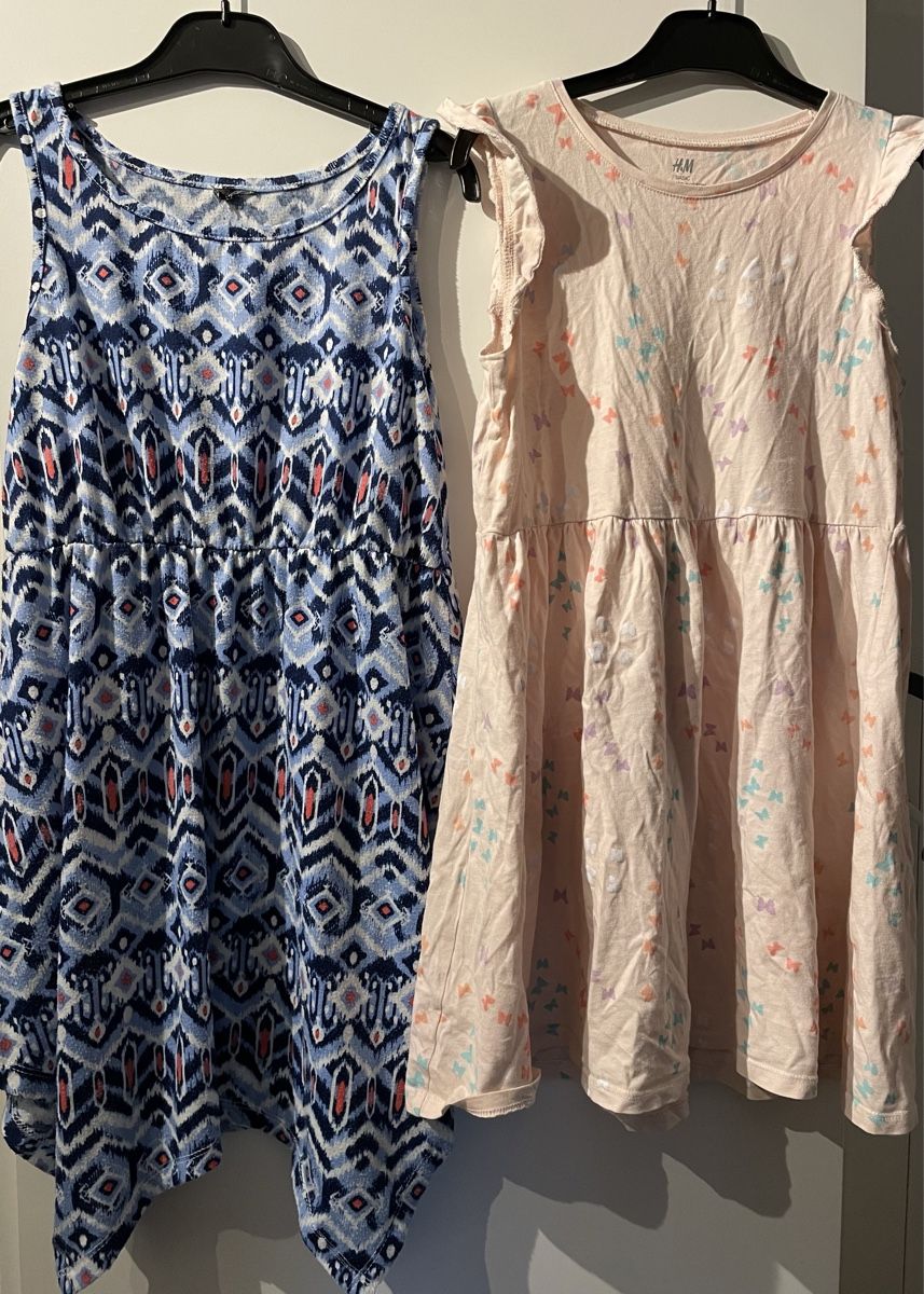 Lotti & Set di vestiti: 2 Röckli, Gr.134 – Usato da Schwellbrunn venduto da N_adine-92