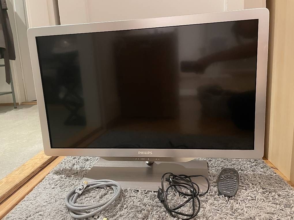 Televisori: Fernseher PHILIPS 32 Zoll – Usato da Basel venduto da lea_n6hy