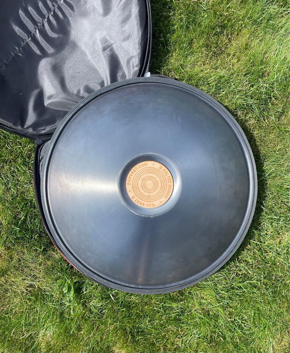 Strumenti musicali: Hand Pan inkl. Tasche neuwertig – Usato da Lengnau AG venduto da Dosuter 2