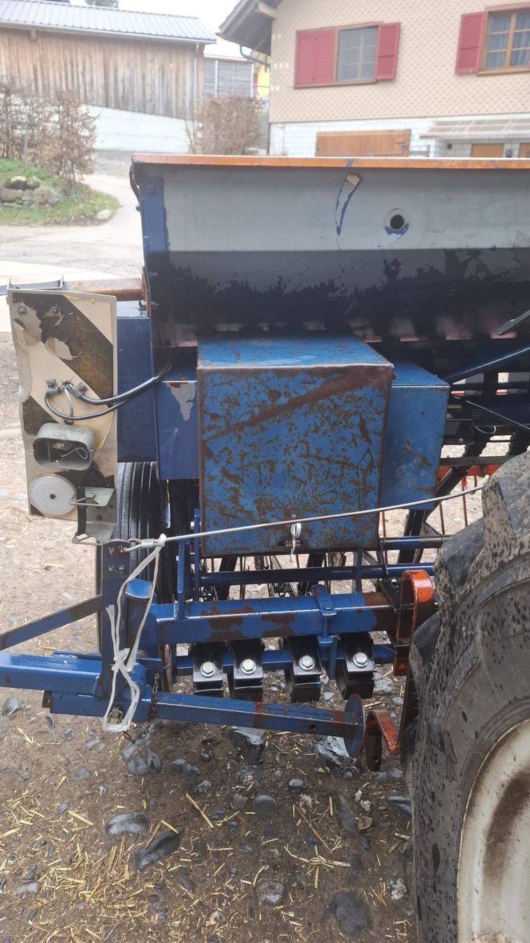 Tutte le macchine: Sämaschine – Usato da Gurzelen venduto da burki013 3