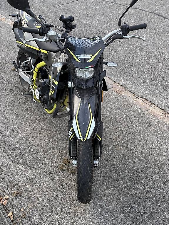 SWM Strasse: Swm Sm 125R – Gebraucht aus Hermetschwil-staffeln von lau_n9rk 1