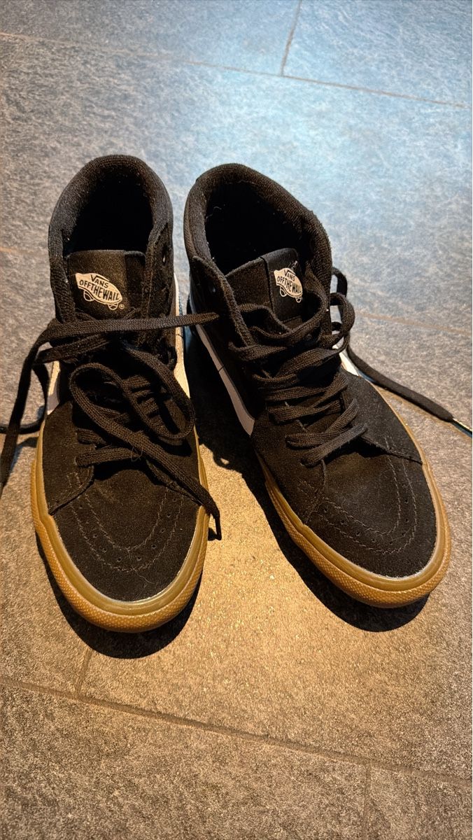 Vans Scarpe da uomo: Vans Skaterschuhe schwarz Grösse 38.5 – Usato da Wabern venduto da Christianutz