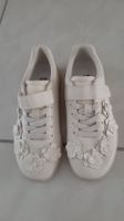 K..18 R T G) Turnschuhe Sneaker Gr. 32 Mädchen mit Blumen