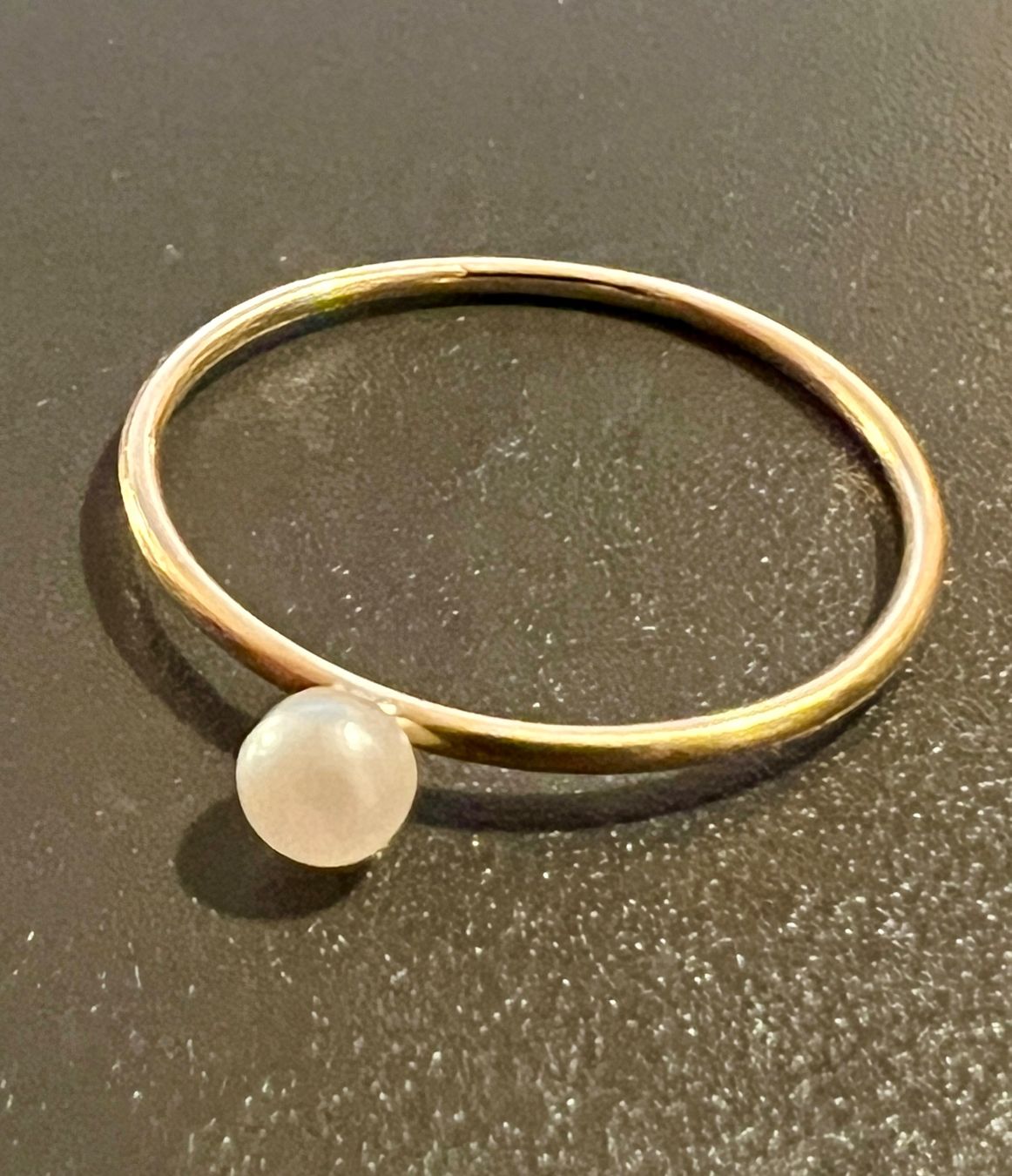 Ringe: Gold-Ring 18 K mit Perle – Gebraucht aus Chur von Penting1935