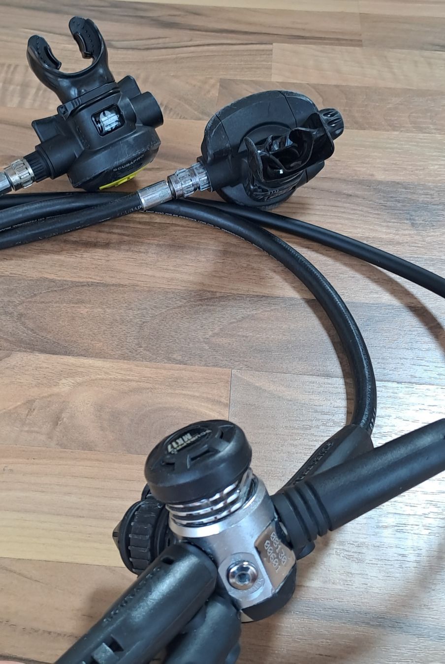 Scubapro Atemregler & Jackets: Scubapro MK17 Atemregler  – Gebraucht aus Niederdorf von fah_9wky 4