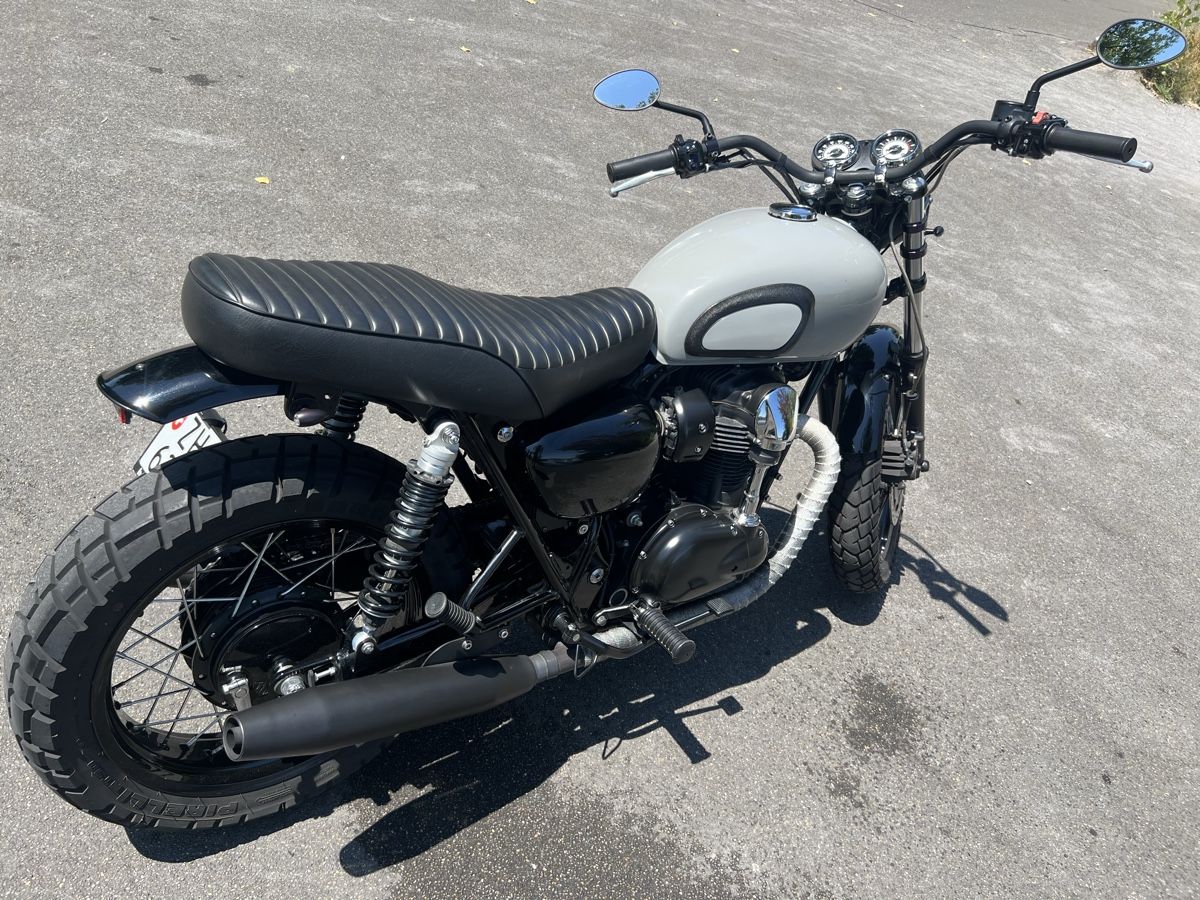 Kawasaki Strasse: Kawasaki W800 Special Edition – Gebraucht aus Zürich von lor_wkv8 5