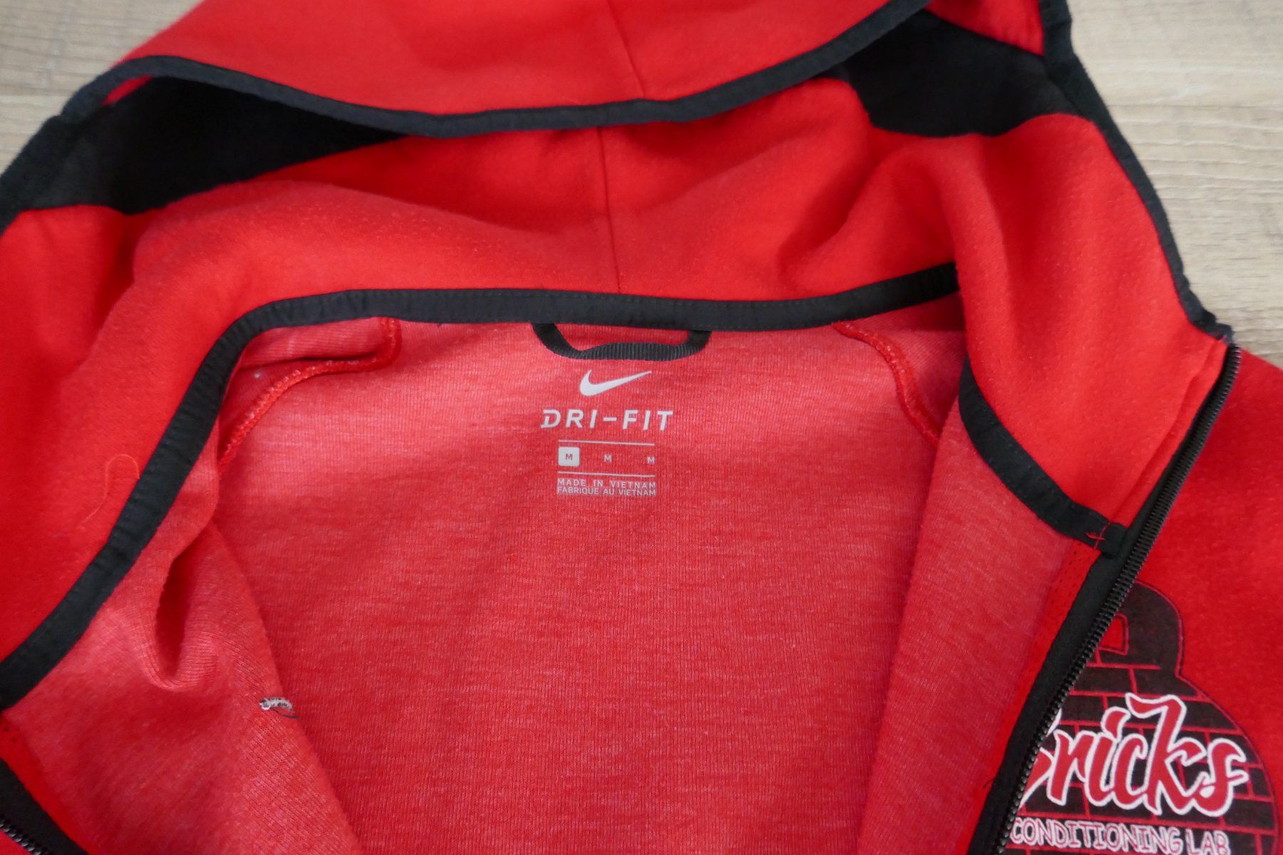 Nike Giacche: Nike Jacke / Sportjacke Gr. M, rot – Usato da Port venduto da uzuku 6
