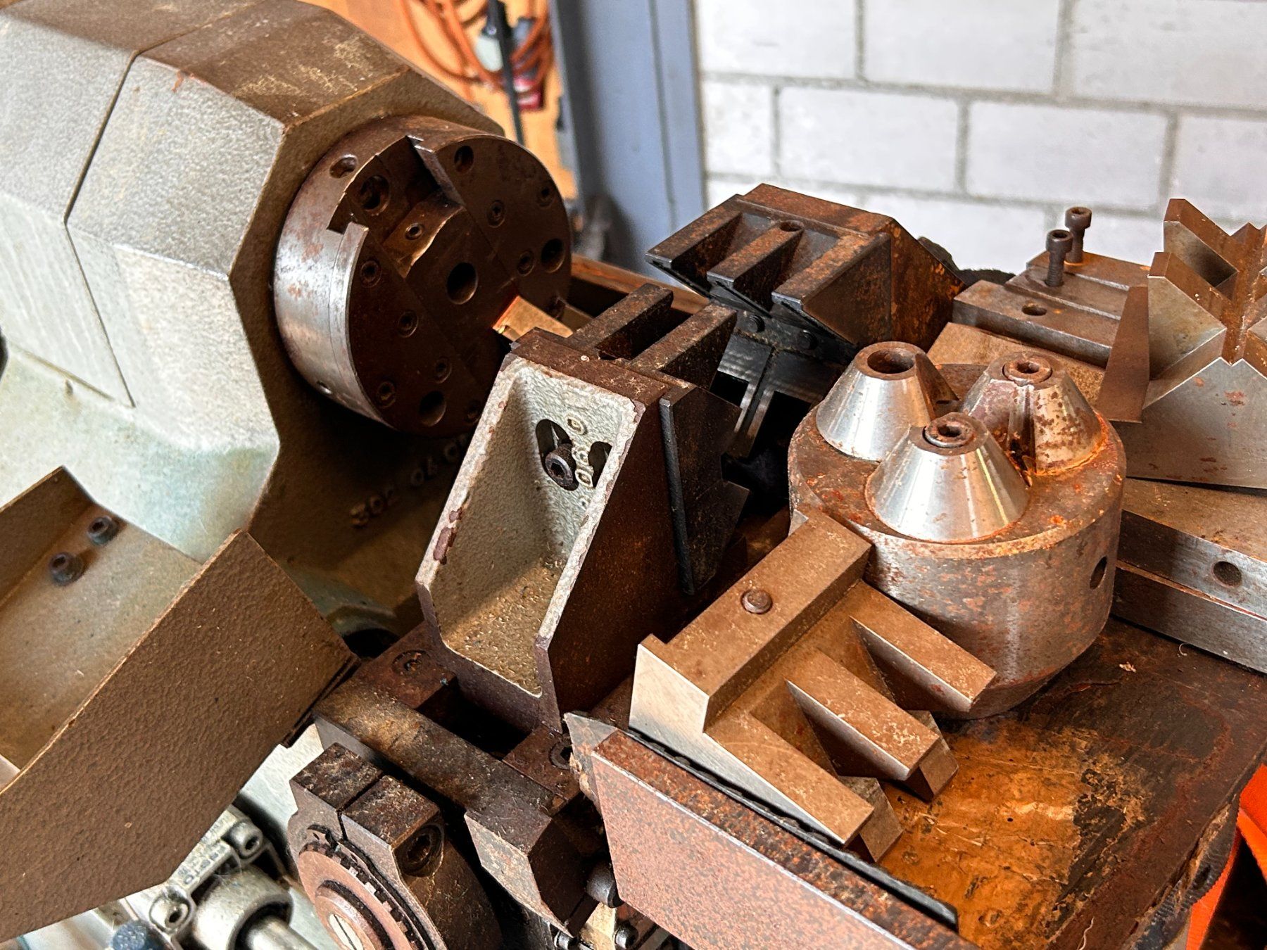 Tous les outils: Stangen Anspitzmaschine LNS – D'occasion à Münchenstein par fransch 4