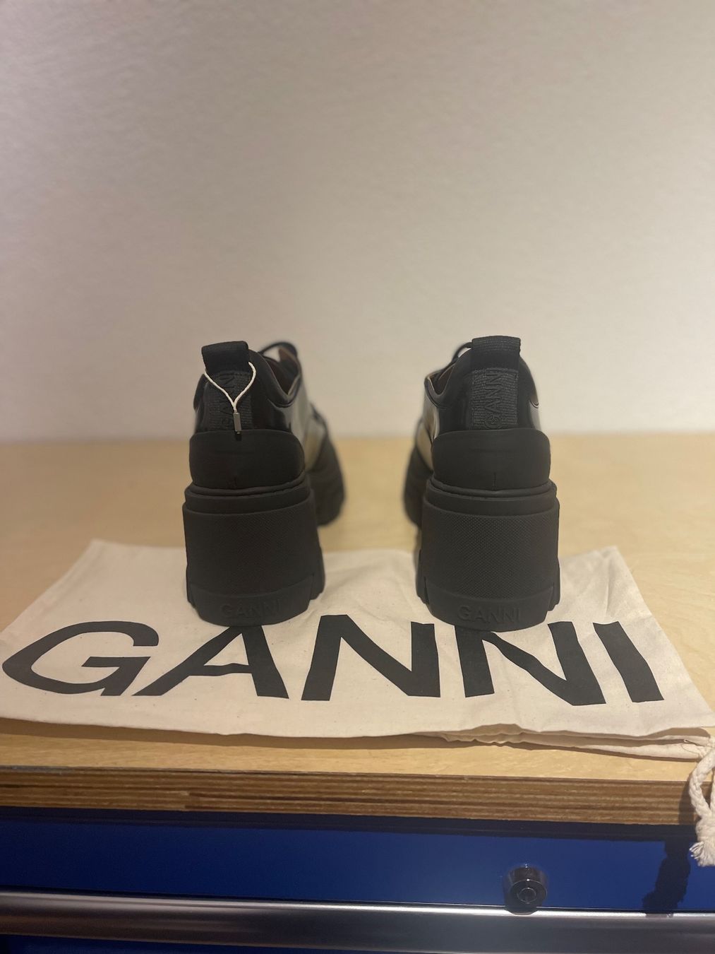 Ganni Scarpe da donna: Schnühr schuhe – Nuovo e nell'imballaggio originale da Gutenswil venduto da King10 2