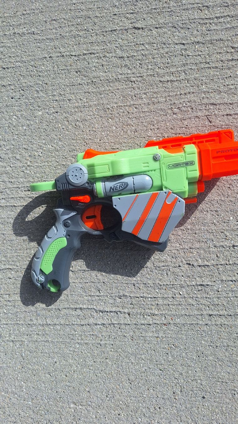 Nerf Spielzeuge: Nerf Vortex Spielzeugpistole – Gebraucht aus Rafz von iw44 1