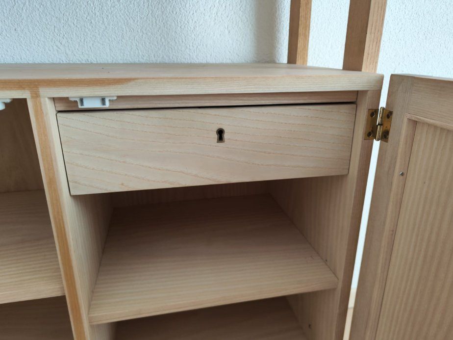 Scaffali: Prüfungsmöbel Lehrabschluss 1984 – Nuovo (secondo la descrizione) da Hunzenschwil venduto da MuellerAarau 5