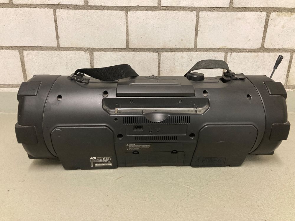 JVC Boomblaster Ghettoblaster Boombox Radio CD Player | Kaufen auf Ricardo