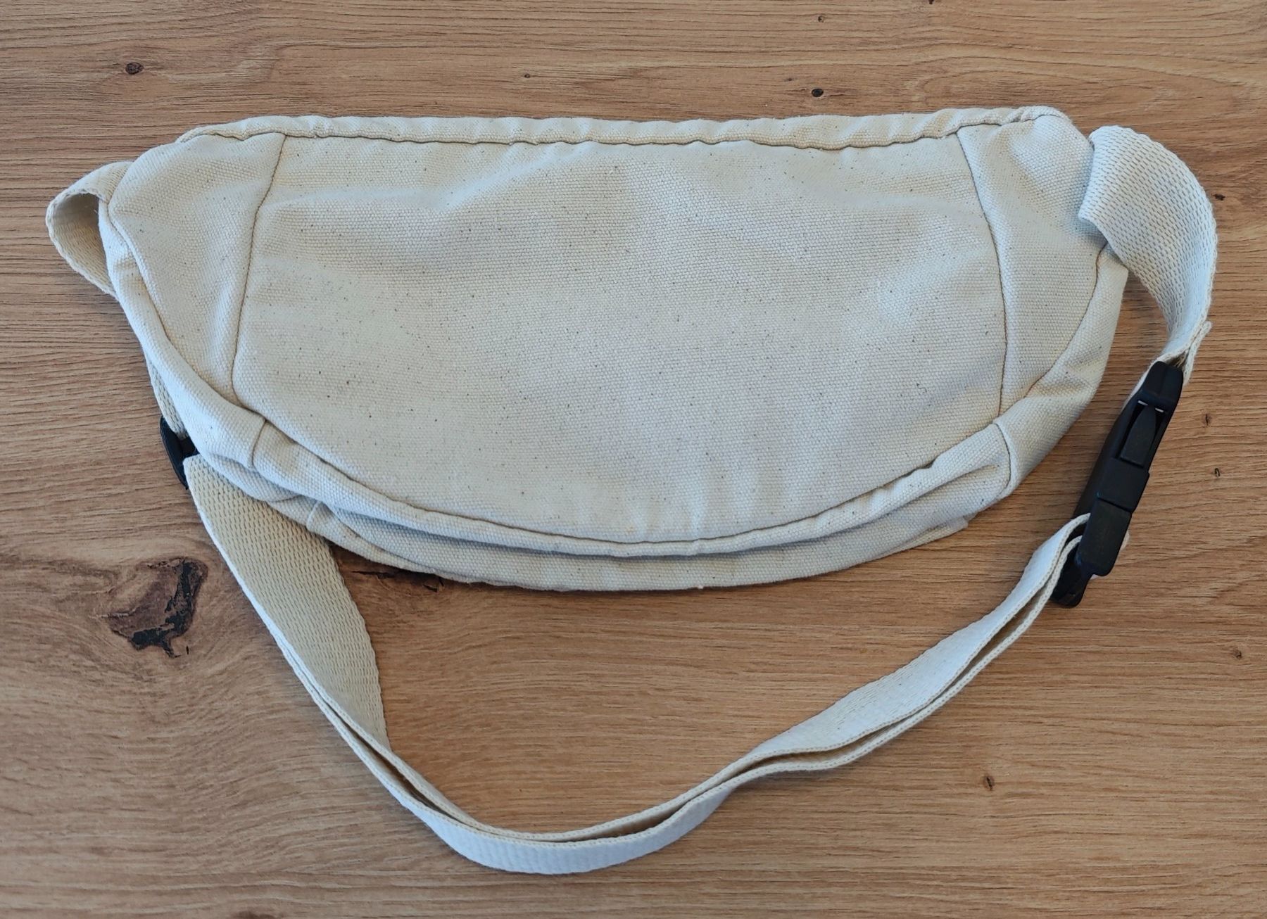 Martini Borse: MARTINI Bauchtasche - NO MARTINI. NO aperitivo – Nuovo (secondo la descrizione) da Fislisbach venduto da GenerousClub 2