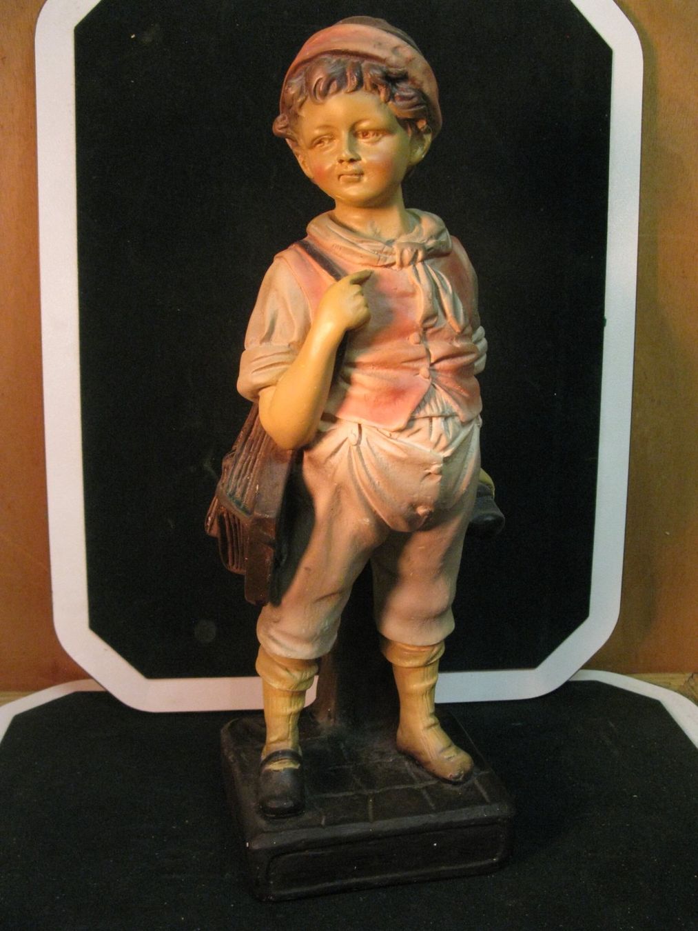 Figuren: Wanderknabe – Gebraucht aus Altstätten von antikundart