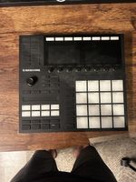 Native Instruments Maschine MK3 