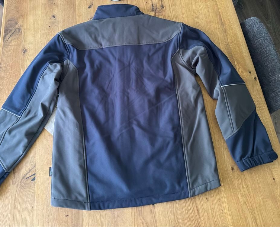 Wikland Vestes: Wikland Softshell Jacket M Navy/Grey – Neuf avec emballage d'origine à Riehen par Lord7M7 1