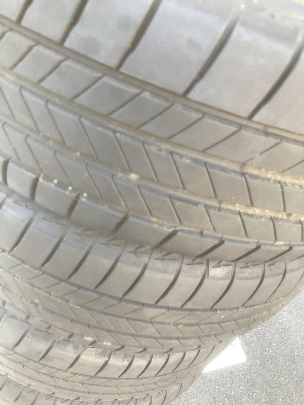 Bridgestone Pneumatici & Ruote complete: 205/60R16 Sommerpneu Bridgestone – Usato da Cham venduto da WB2223 1