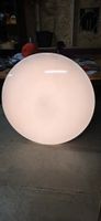 Runde Deckenlampe mit LED-Sternenhimmel-Effekt 
