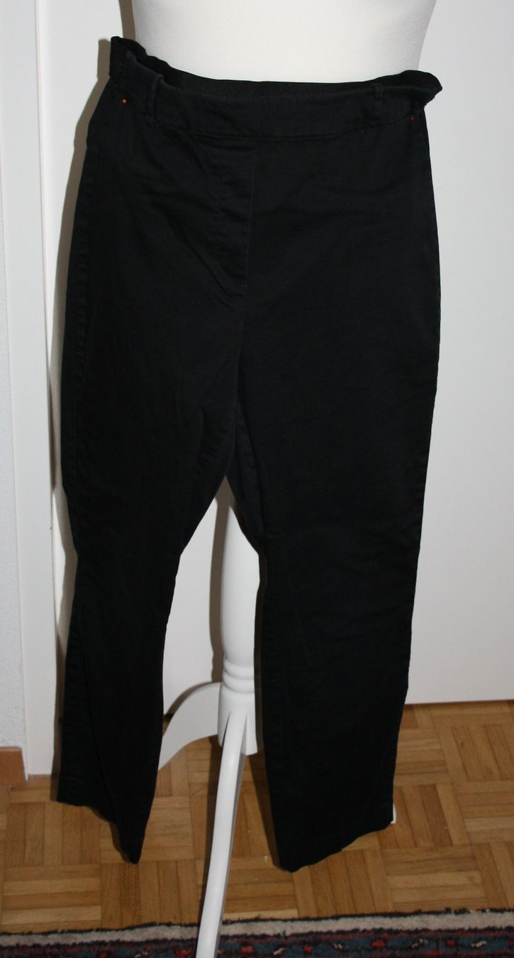 Jeans: Jegginis Hose H+M sehr elastisch schwarz Gr. 44 – Usato da Flüelen venduto da Diversicum-Textil
