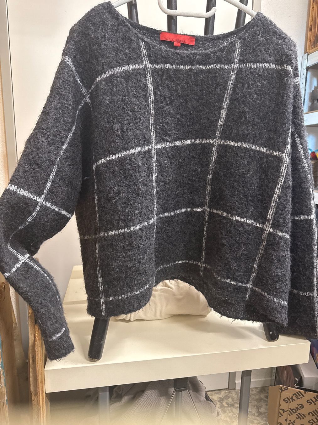 Maglioni & Felpe: flauschiger Strick Pullover L/XL – Usato da Amriswil venduto da used2use 1