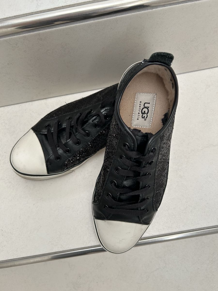 Ugg Scarpe da donna: UGG Sneaker Grösse 39 – Usato da Tägerschen venduto da Tommylee88 3