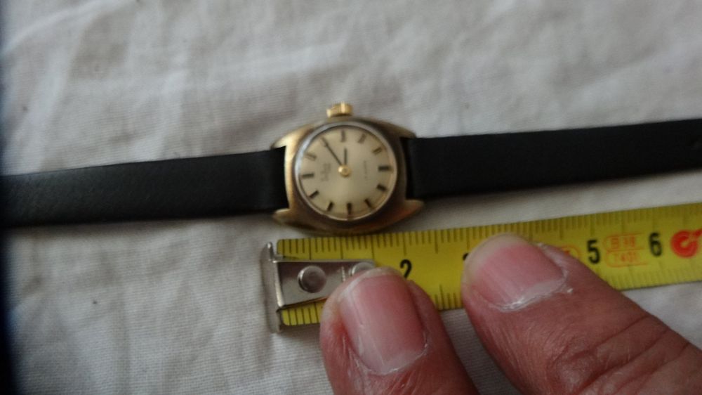 DuBois et fils Montres: DUBOIS UHR.DAMEN UHR.HANDAUFZEUG.17JEW.SEHR KLEINE UHR.LÄÜFT – D'occasion à zürich par ahmad01 2