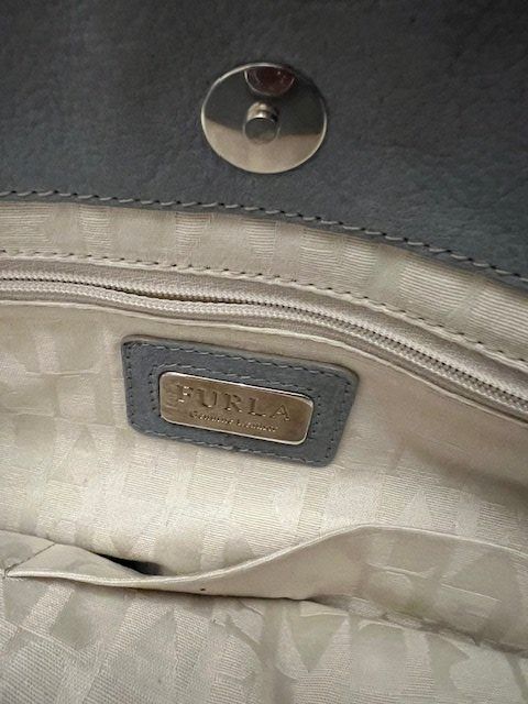 Furla Borse da donna: Furla Handtasche mit authenticity card wie neu – Usato da Wabern venduto da MagdalenaWabern 6