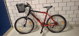 Mountainbike Trek 4500, rot