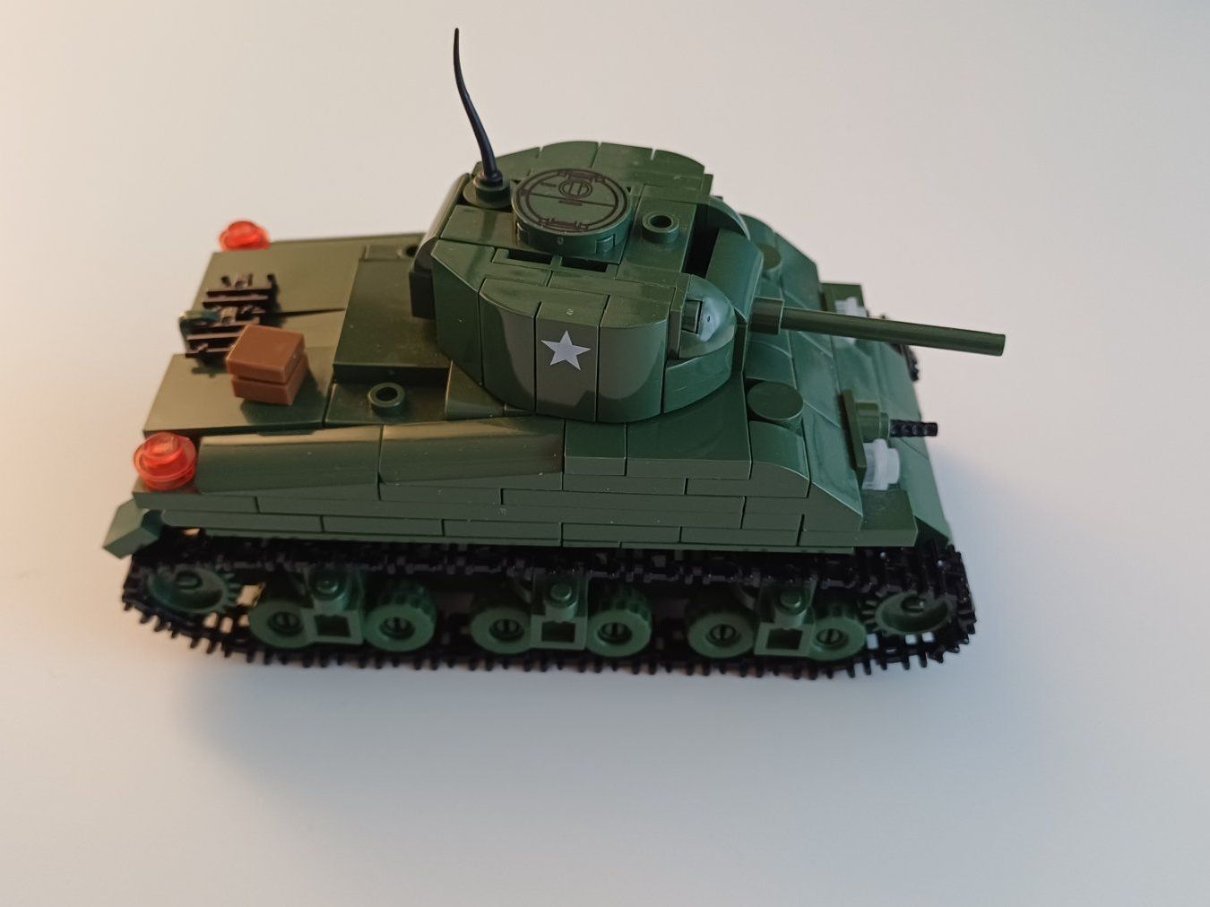Cobi Kit di modellismo & Modellini statici: Cobi Sherman M4A1 – Usato da Winterthur venduto da Jakobina 2