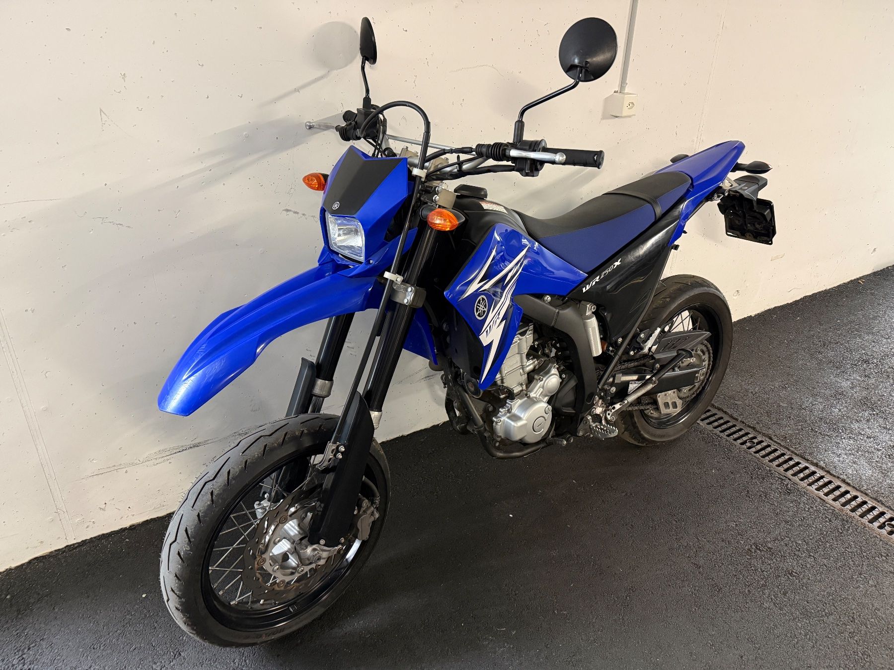 Yamaha Strada: Yamaha WR250X wenig Kilometerstand – Nuovo (secondo la descrizione) da Giswil venduto da urr_7c5j 5