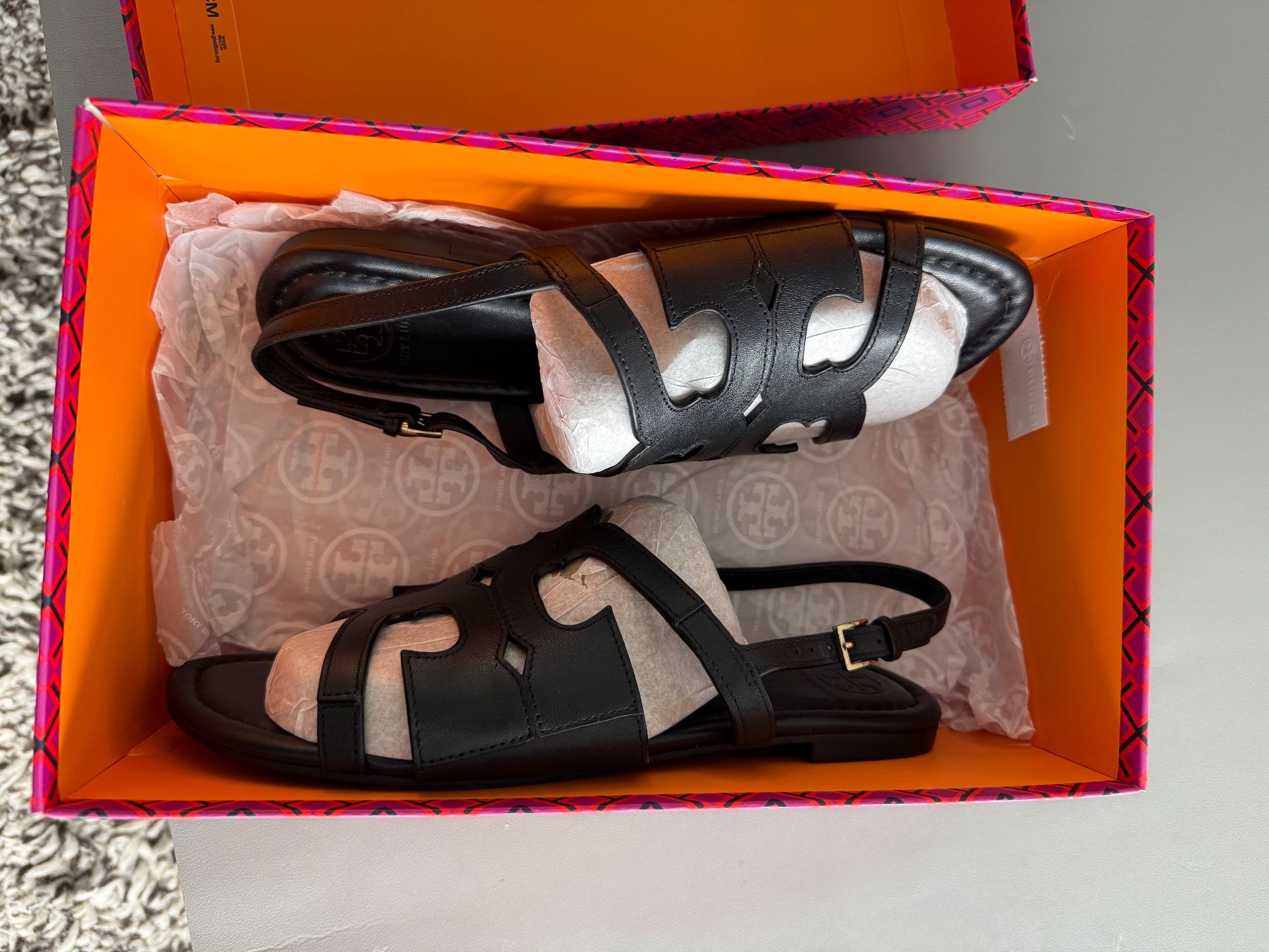 Tory Burch Scarpe da donna: Tory Burch Sandalen Schwarz Leder Gr. 37.5 – Nuovo (secondo la descrizione) da Goldau venduto da mba68 2