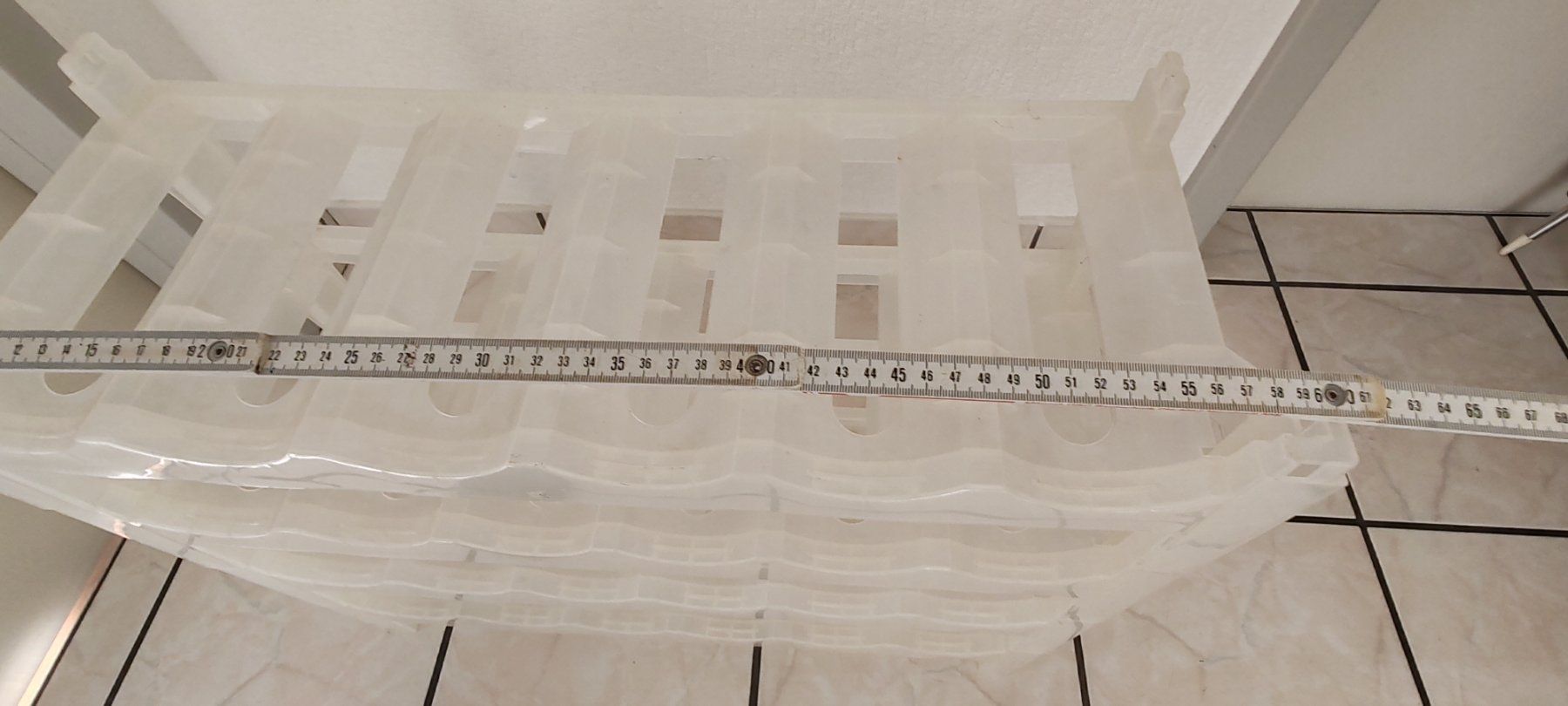 Portabottiglie: Porte bouteilles en plastique – Usato da Delémont venduto da fagemina 2