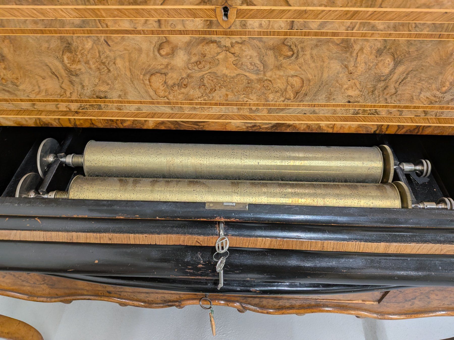 Paillard Carillon: Spieldose mit Wechselwalzen Paillard, Ste-Croix – Usato da Schönenwerd venduto da kybi 4