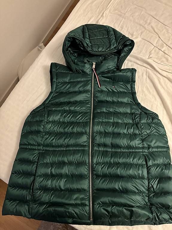 Tommy Hilfiger Gilet & Giacche senza maniche: Tommy Hilfiger Damen Weste – Nuovo (secondo la descrizione) da Winterthur venduto da elisaK