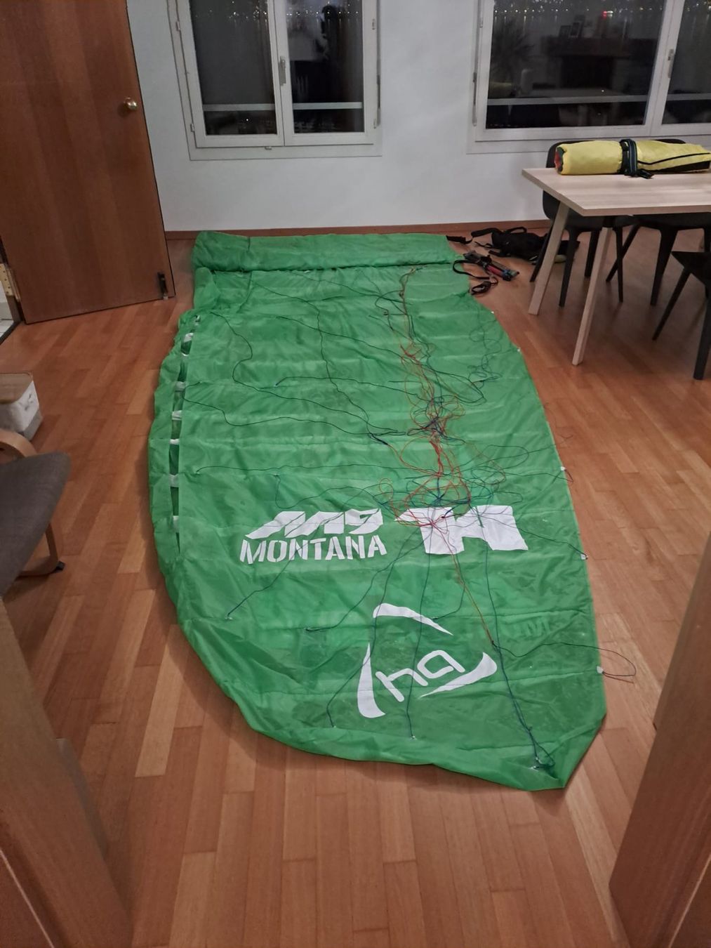 Kite: HQ Montana IX 14m - Snowkite – Gebraucht aus Wädenswil von Rubenhermann 1
